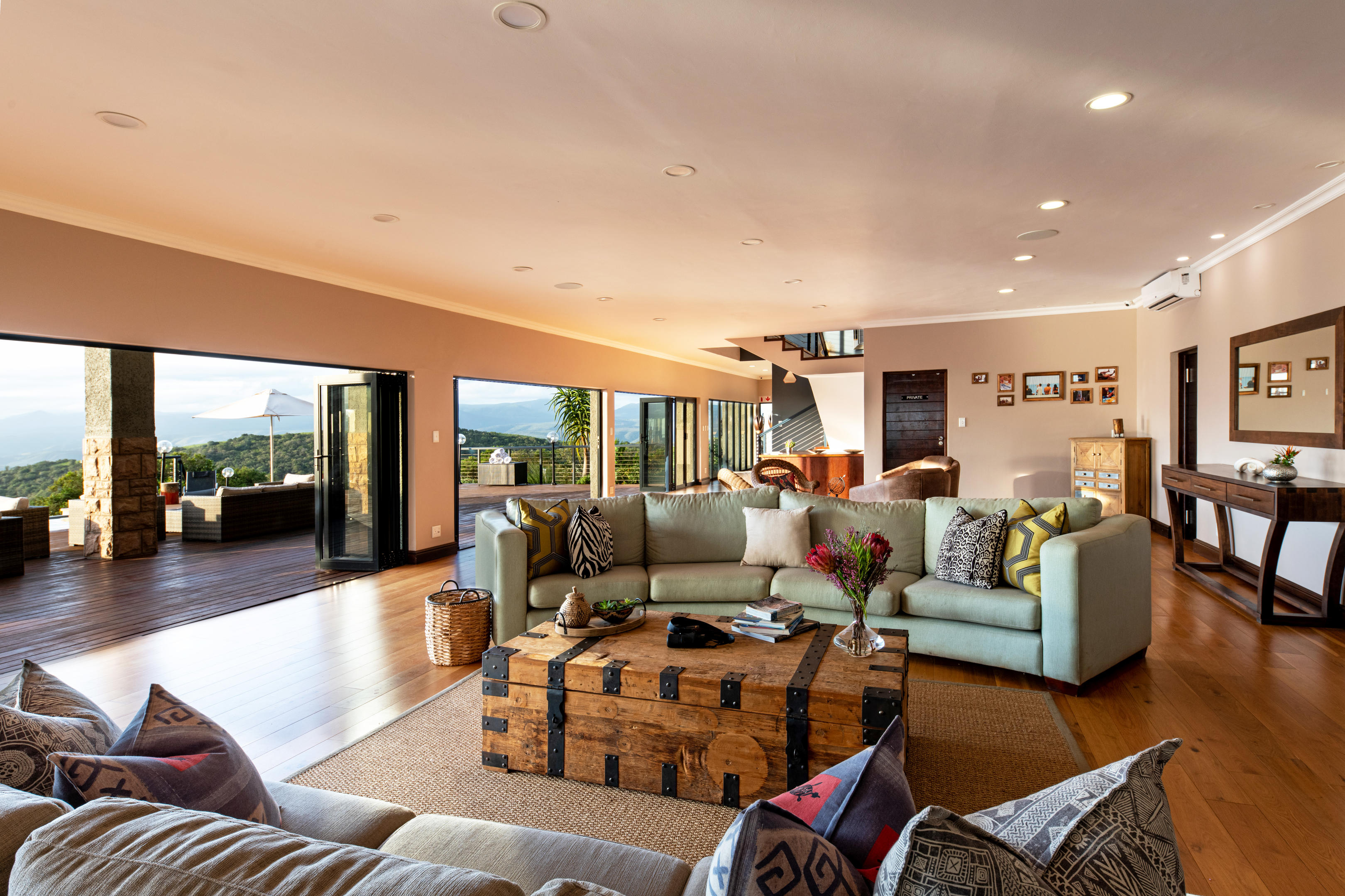 Intle Boutique Hotel thumbnail 1